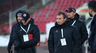 Вдигат с 40% заплатата на треньора на ЦСКА