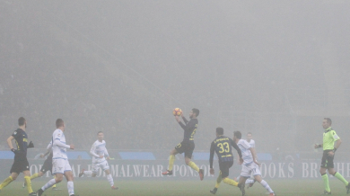 Интер скри топката на Лацио в мъглата (ВИДЕО)