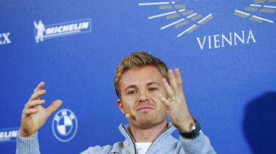 Световният шампион във Формула 1 ще пише книга