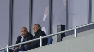 Собственикът на Левски подкрепя Гришо на финала (СНИМКИ)