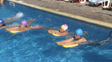 Спортното министерство отпусна средства за "Научи се да плуваш"