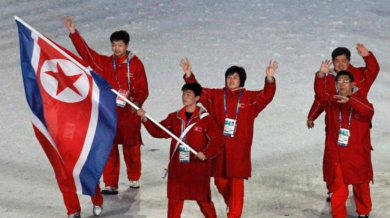 Южна Корея допуска делегацията на КНДР на Олимпиадата