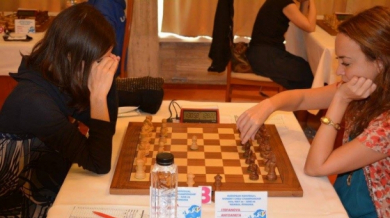 Стефанова започна с победа в Рига