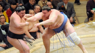 Аоияма започва срещу Такарафуджи в Токио