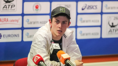 Лазаров стигна четвъртфинал в Мост