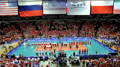 Русия смаза Полша в Световната лига