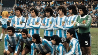 Аржентина печели първа световна титла по футбол