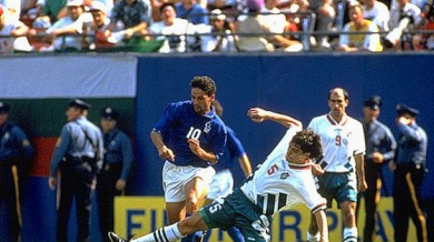 Ариго Саки си спомни САЩ'94: След мача с България не можехме да ходим