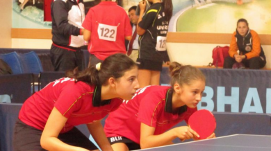 Кадетките по тенис на маса на 1/4-финал в Португалия 