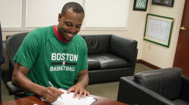 Пол Пиърс приключва с баскетбола в Бостън Селтикс