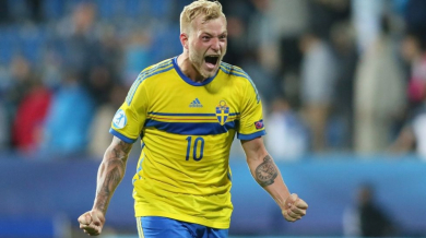 Шведски нападател отпадна за мача с България