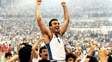 Легендарният Никос Галис член на Залата на славата на баскетбола (ВИДЕО)