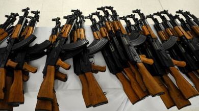 Забраняват продажбата на оръжия в Русия по време на Мондиала  