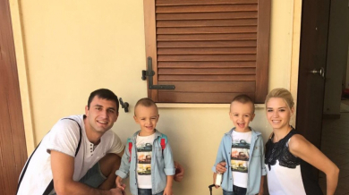 Близнаците на Цецо Соколов тръгнаха на детска градина