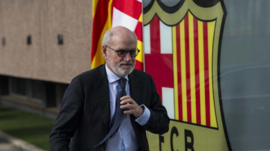 Вицепрезидентът на Барселона подаде оставка
