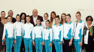 Кралев откри международния турнир по художествена гимнастика „Тракия-Елит“ (СНИМКИ)