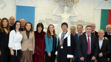 Шефът на световната гимнастика събра Илиана Раева, Нешка Робева и Мария Гигова (СНИМКИ)