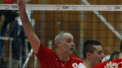 Ивайло Стефанов: Инерцията движи волейбола ни