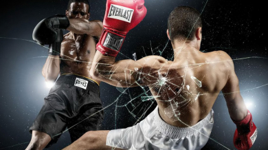 Боксьор се бори за живота си след тежък нокаут