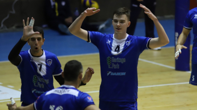 Левски с трета поредна победа в Суперлигата