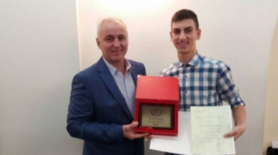 Връчиха наградата "Трифон Иванов" за млад футболист на годината 