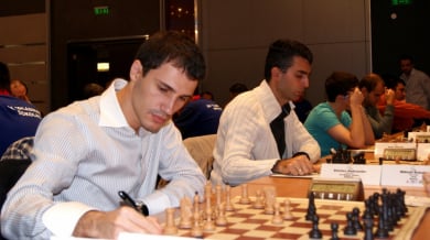 Чепаринов с пет ремита във втория ден от Световното по ускорен шах