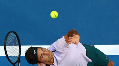 Федерер с победа часове преди новата година