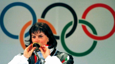 Преди 20 години Екатерина Дафовска стана олимпийски шампион