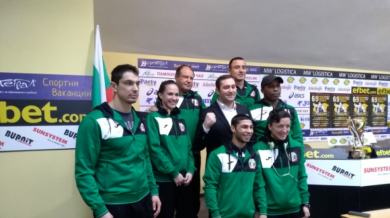България с 27 боксьори на "Странджа"