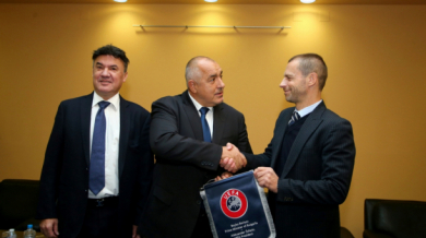 Президентът на УЕФА се среща с Красен Кралев