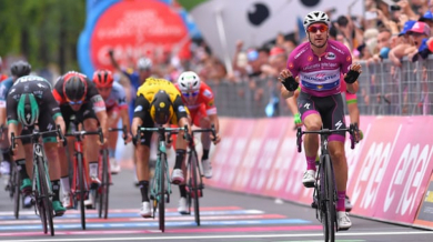 Италианец с трета етапна победа в Джирото