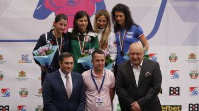 Шест медала и три титли за България от Европейското по бокс в София