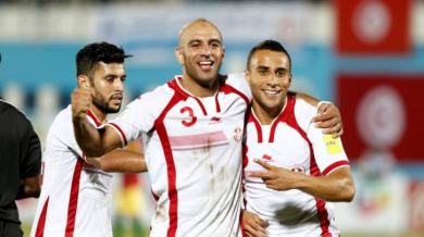 Двама основни играчи на Тунис на линия срещу Англия