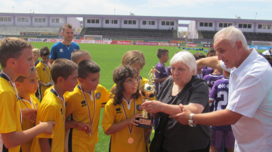 Левски със сина на Божинов спечели трофей (СНИМКИ)