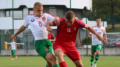 Левскари блестят при победа на България, треньорът недоволен