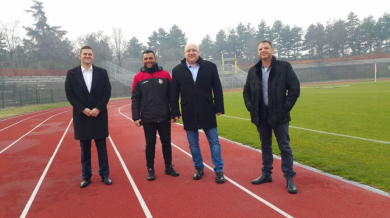 Министър Кралев посети финансираните от държавата спортни обекти в област Хасково