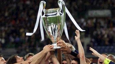 Еуфория в Симитли! Ценен трофей на Реал (Мадрид) изложен на стадиона, очаква ви! 
