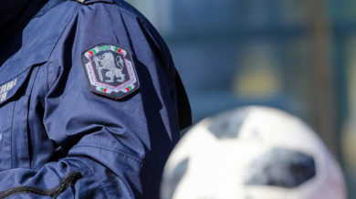 Полицията потвърди БЛИЦ за боя преди Левски - ЦСКА, "сини" фенове се млатили помежду си