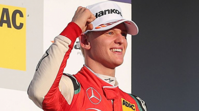 Синът на Шумахер дебютира във Формула 1 