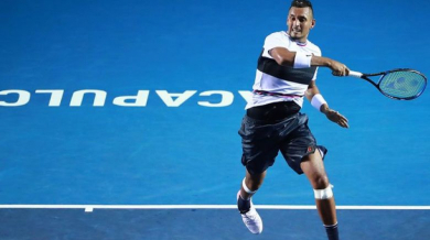 Скандалният тенисист, разгневил Надал, проля кръв в Акапулко (СНИМКА/ВИДЕО)