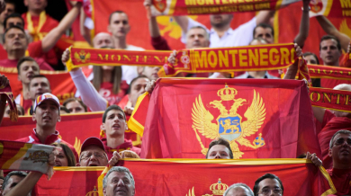 Извънредно положение! Феновете в Черна гора на бунт преди битката с България 
