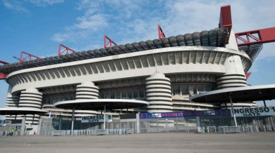 Разрушават легендарен стадион в Италия?