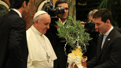 Папата: Меси не е Бог! Това е кощунство