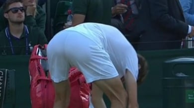 Прекалено! Тенисист показа гащи за проверка, скараха му се (СНИМКА)  