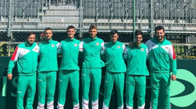България изостава от Южна Африка за Купа "Дейвис"
