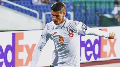 Футболист номер 1 на България се похвали с нова... СНИМКА