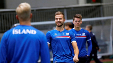 Треньор на Исландия: Ще се забавляваме в България