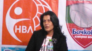 Водещи български клубове настояват за оставката на шеф