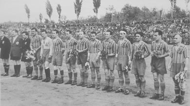 Преди 70 години Левски бие ЦСКА