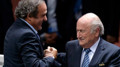 ФИФА нанесе жесток удар по Сеп Блатер и Мишел Платини
